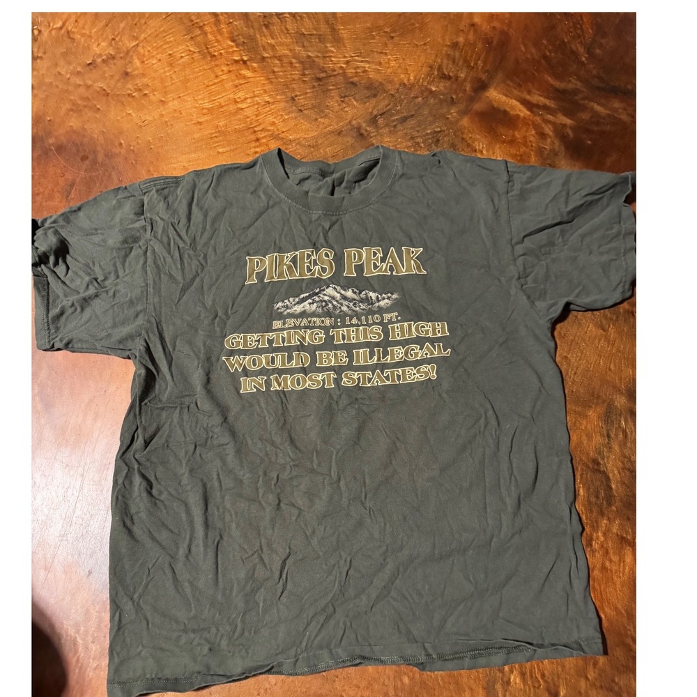 Pikes Peak‎ Colorado T-Shirt Novelty Graphic Tee Funny Legal Weed Souvenir